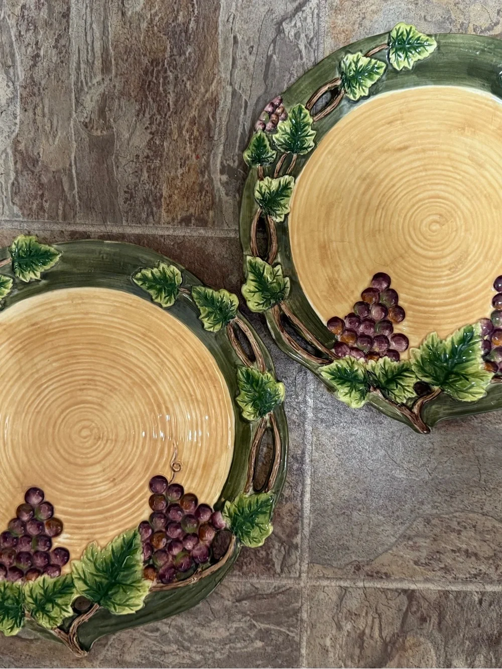 Pacific Rim Sonoma Grape 11” Plates Set of 2 Hand Painted Discontinued